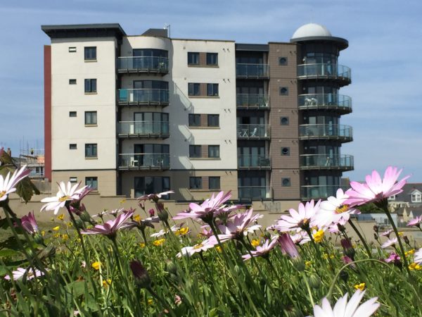 6 Horizons, 82 Mount Wise, Newquay, TR7 2FG